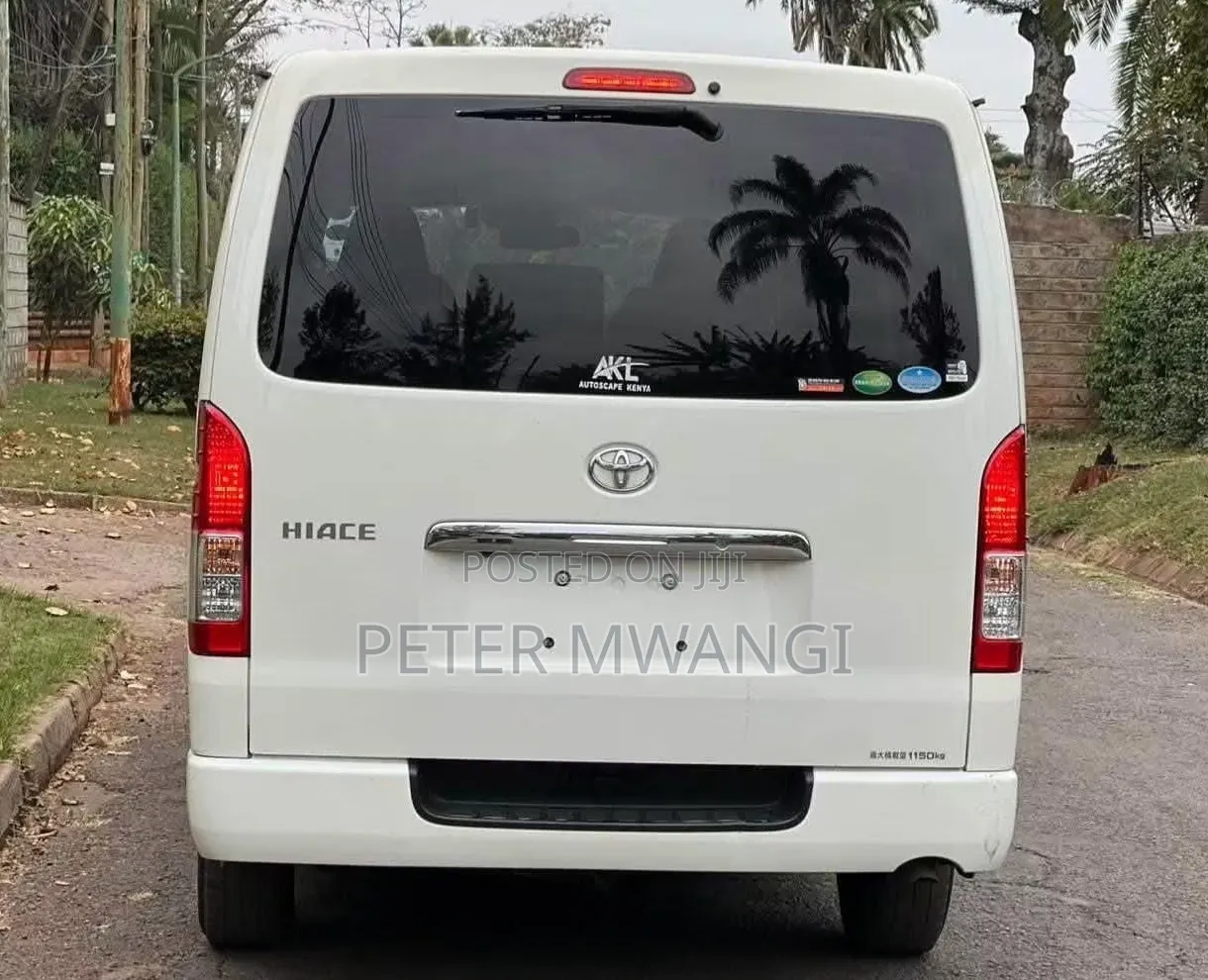 Toyota HiAce 2020 White