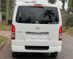 Toyota HiAce 2020 White