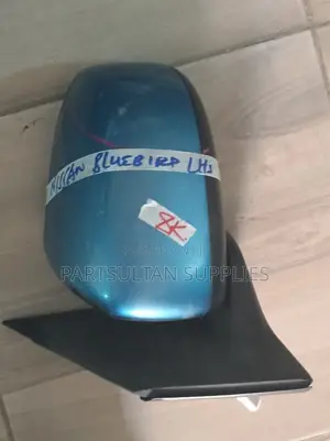 Left Hand Side Nissan Bluebird Side Mirror