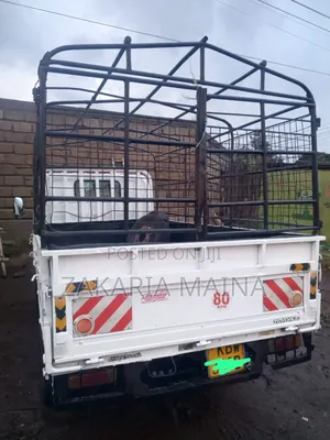 Toyota Dyna 2005 White