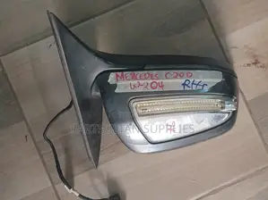 Right Hand Side Mercedes C-200 W-204 Side Mirror