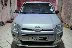 Toyota Probox 2017 Silver