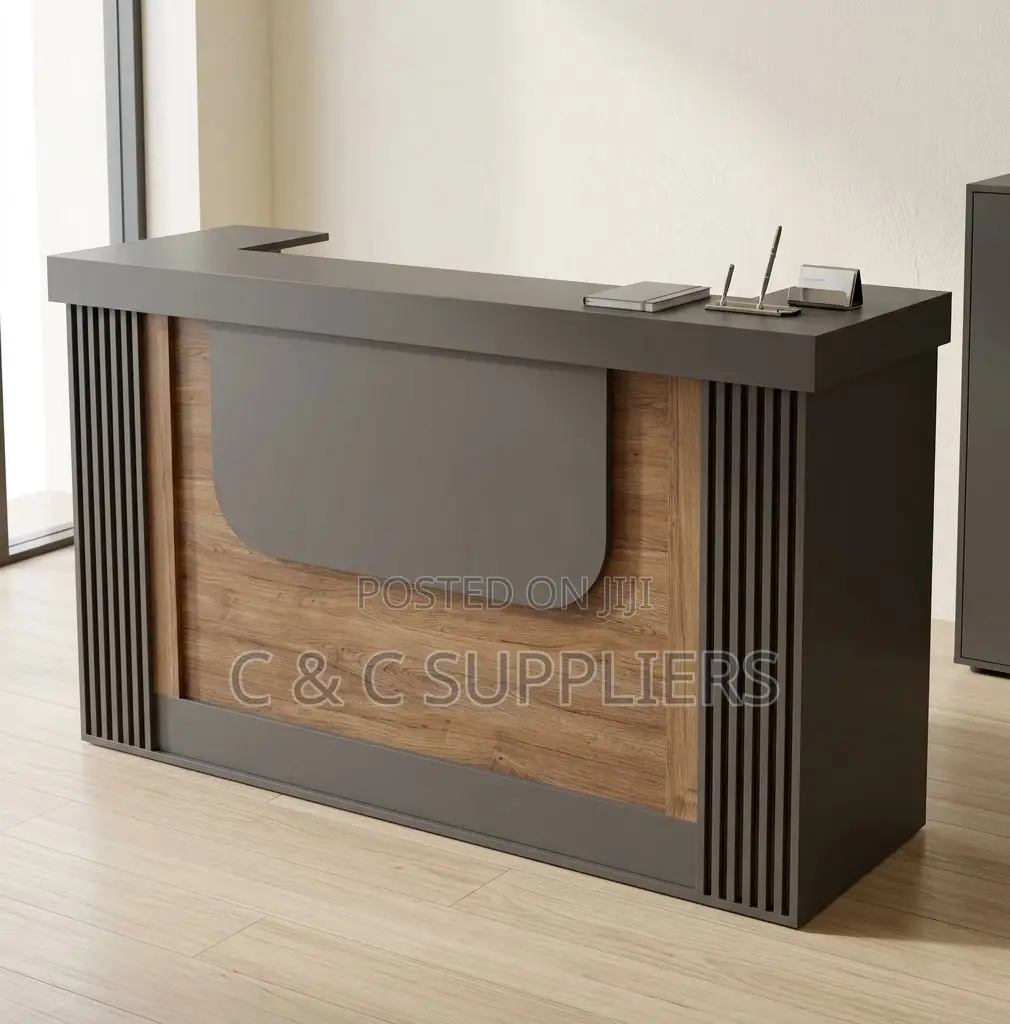 2000mmm Executive Reception Desk.