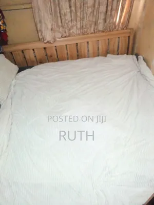 *6x6 Bed and Mattress +A Free White Stool
