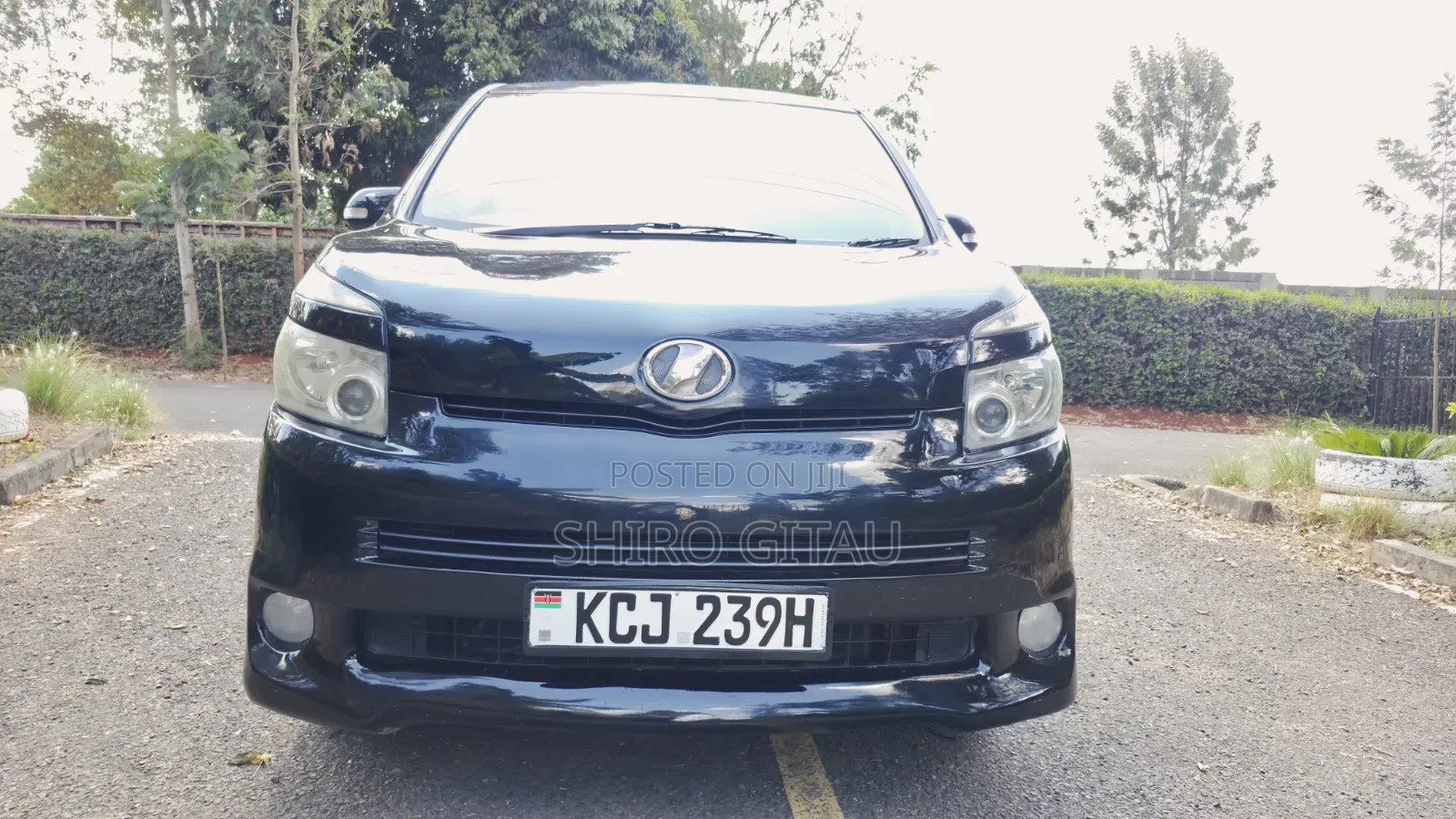Toyota Voxy 2009 Black