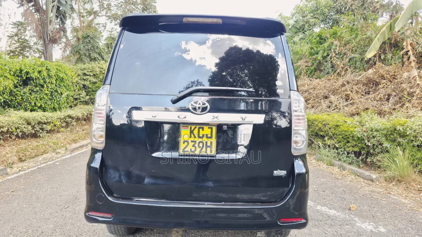 Toyota Voxy 2009 Black
