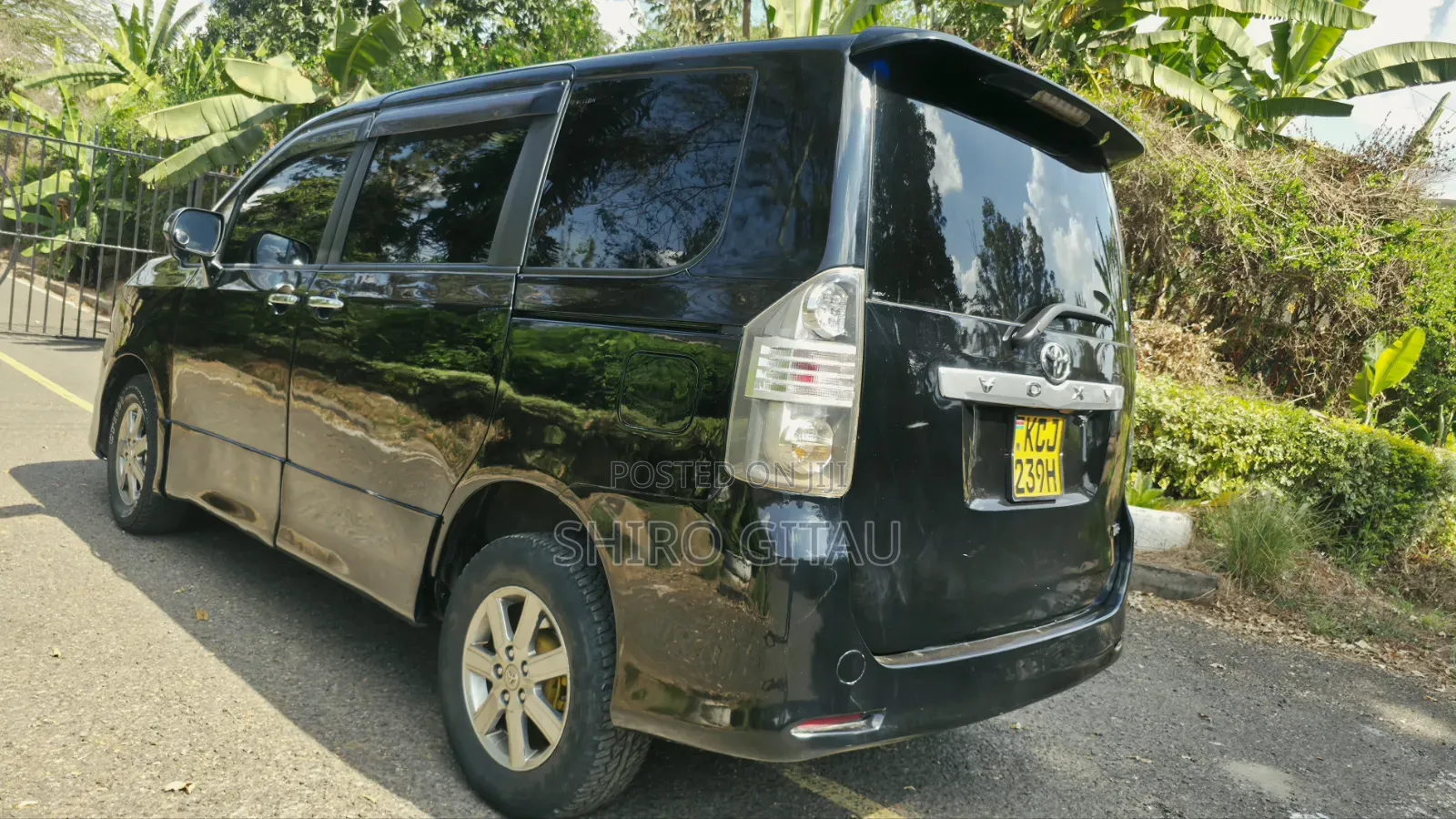 Toyota Voxy 2009 Black