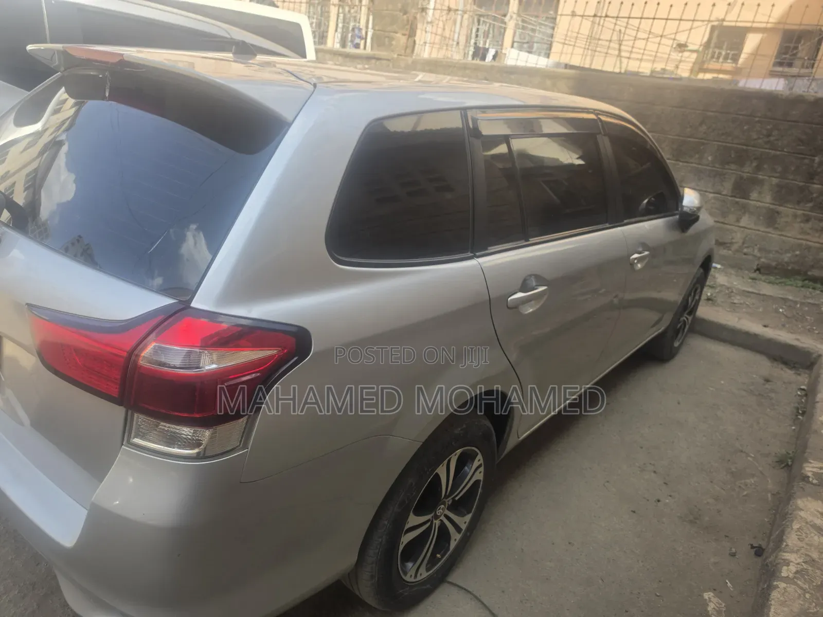 Toyota Corolla Fielder 2015 Silver