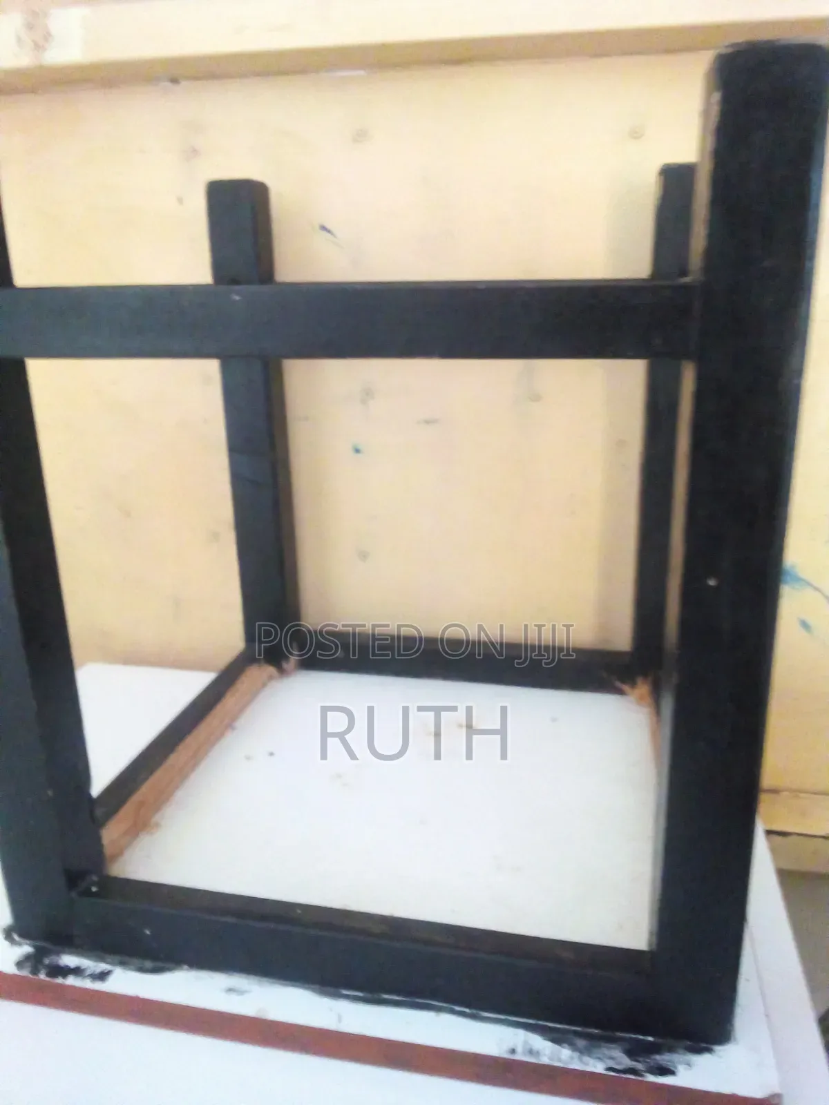 *6x6 Bed and Mattress +A Free White Stool