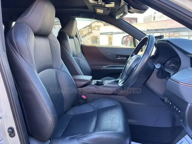 Toyota Harrier 2.0 2020 Pearl