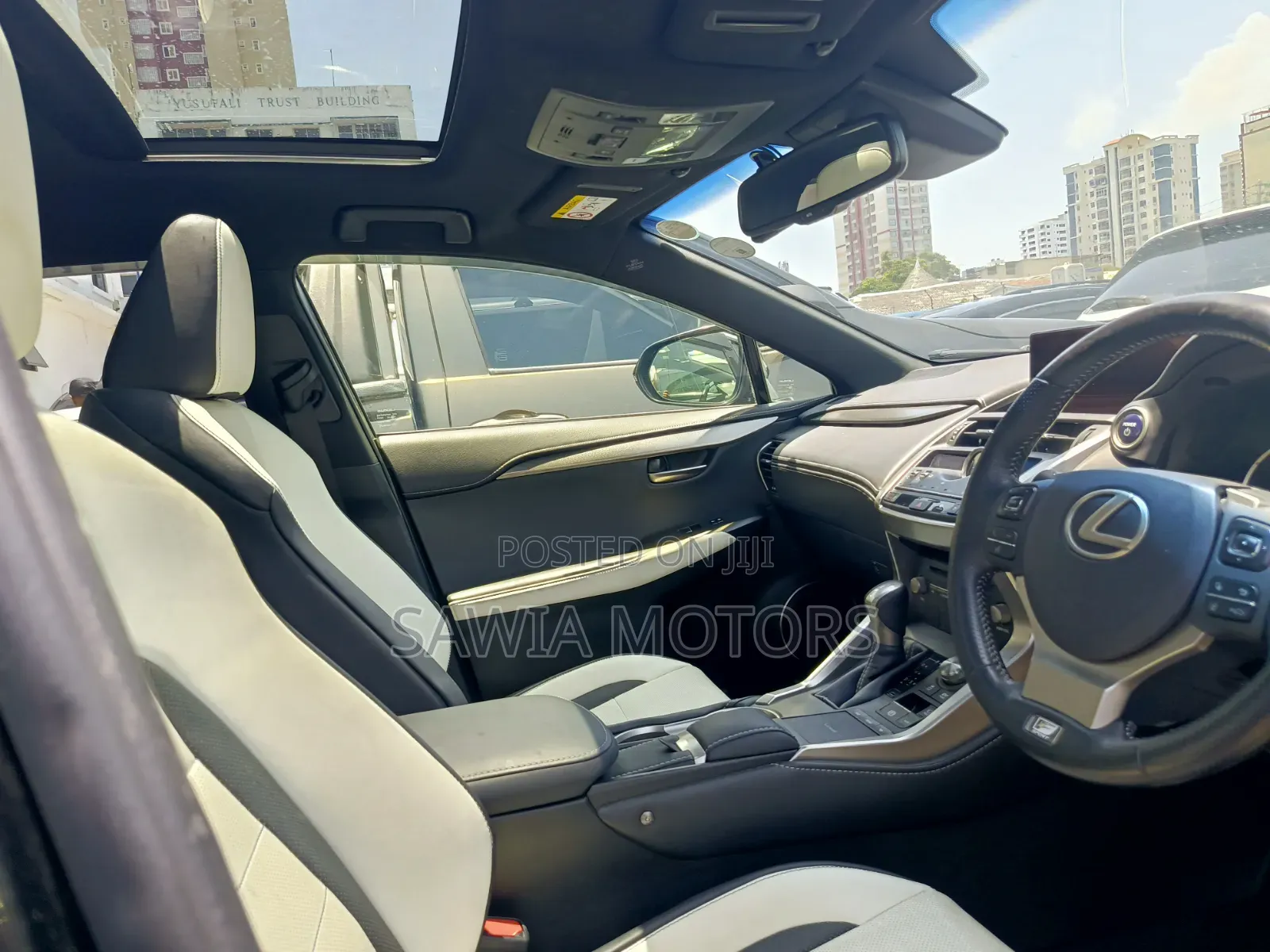 Lexus NX 300h FWD 2020 Black