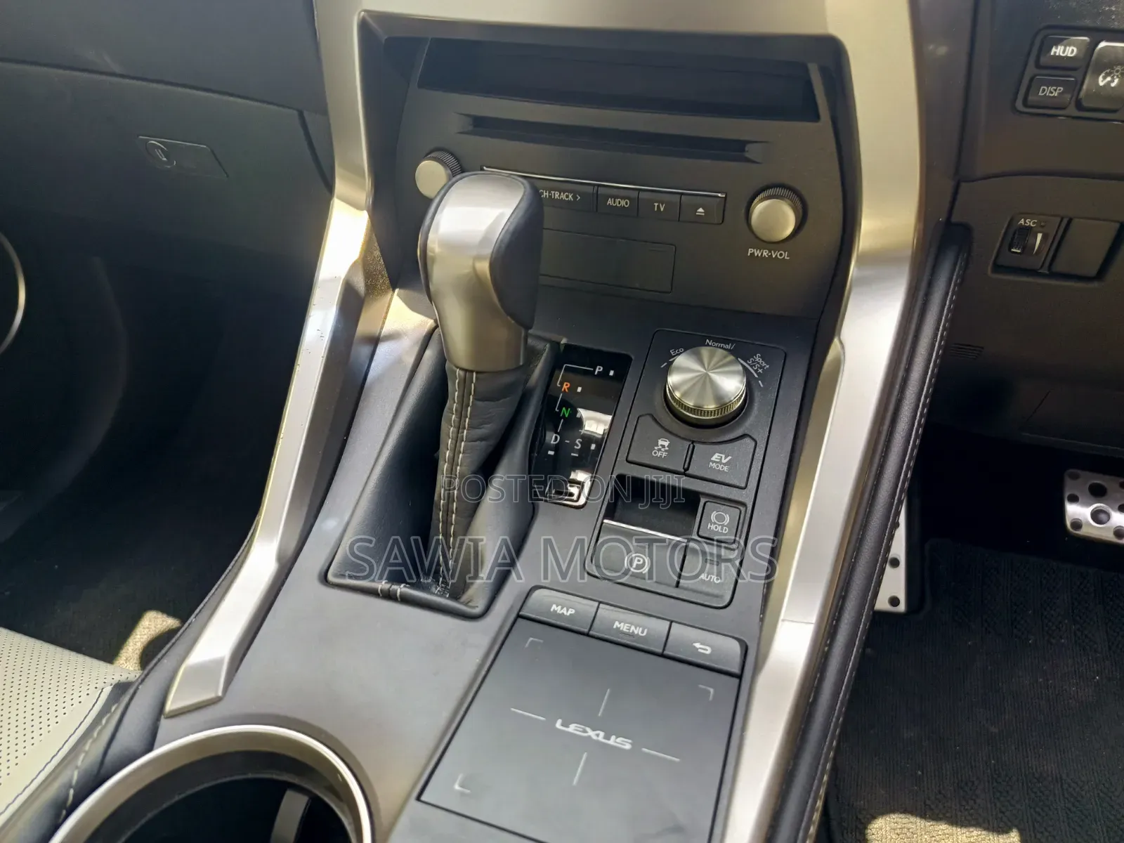 Lexus NX 300h FWD 2020 Black