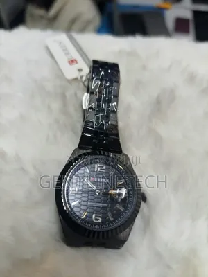 Curren 8498 Black Men's Watch – KSh 2,500