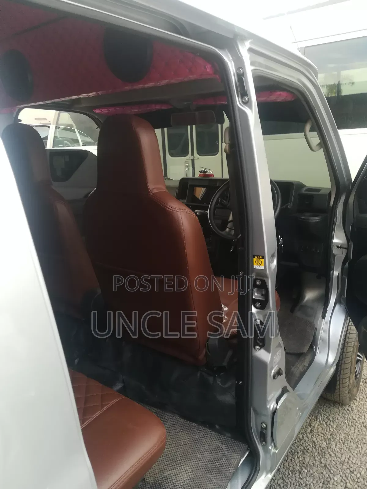 Daihatsu Hijet 2018 Grey