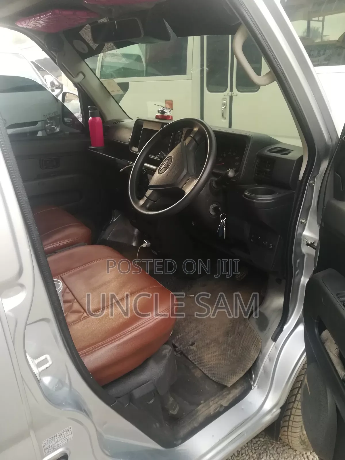 Daihatsu Hijet 2018 Grey