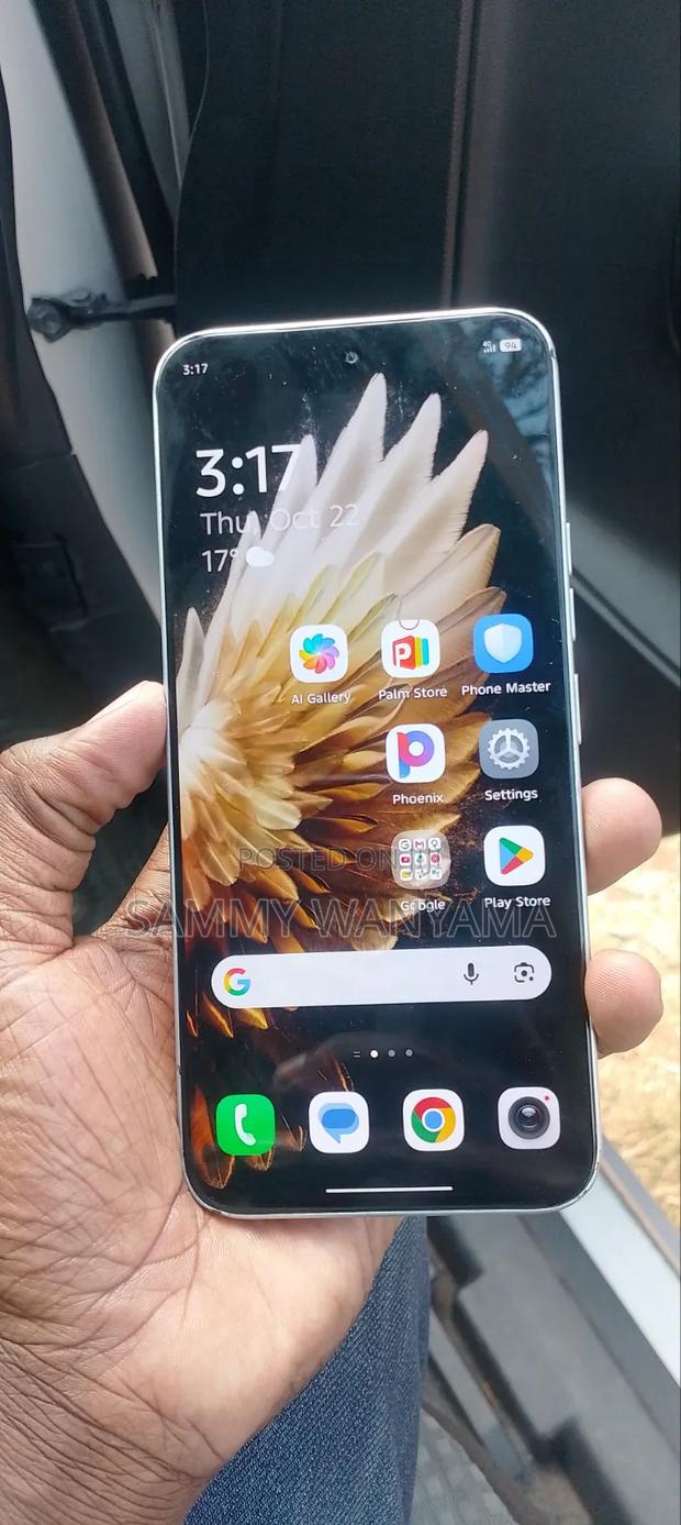 Tecno Camon 40 Pro 4G 128 GB Gray - thumbnail 4