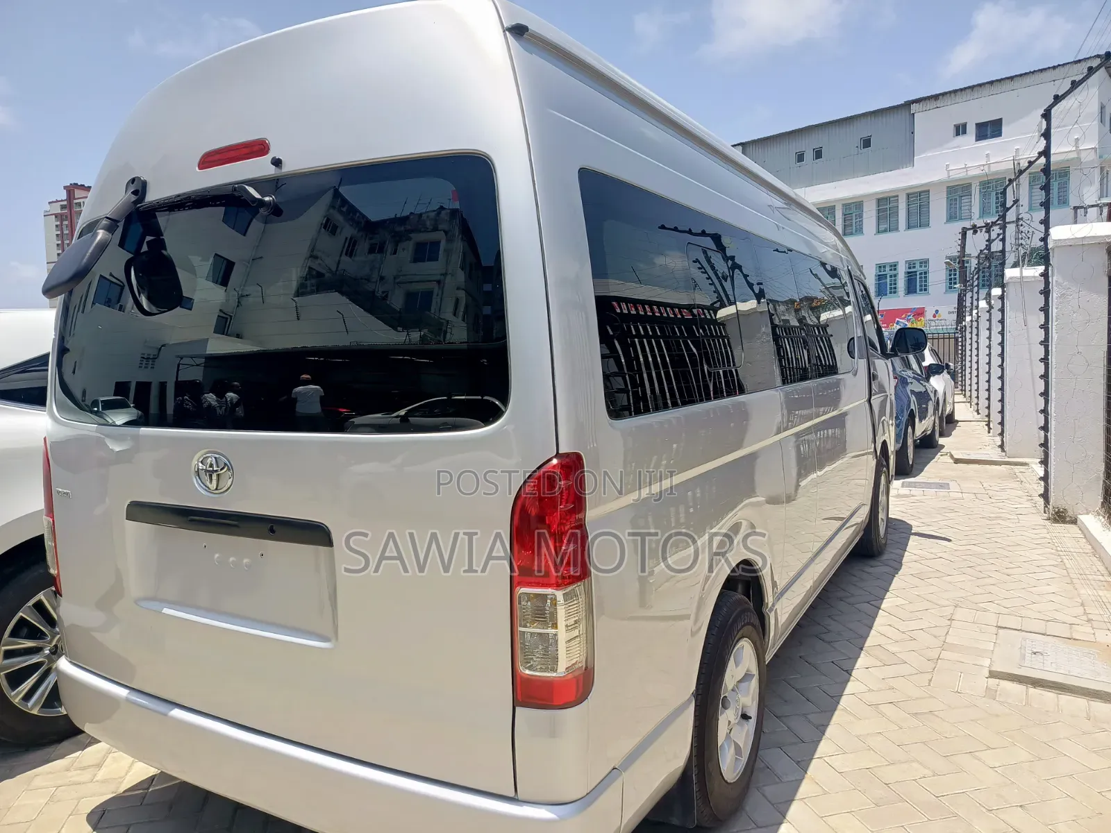 Toyota HiAce 2020 Silver