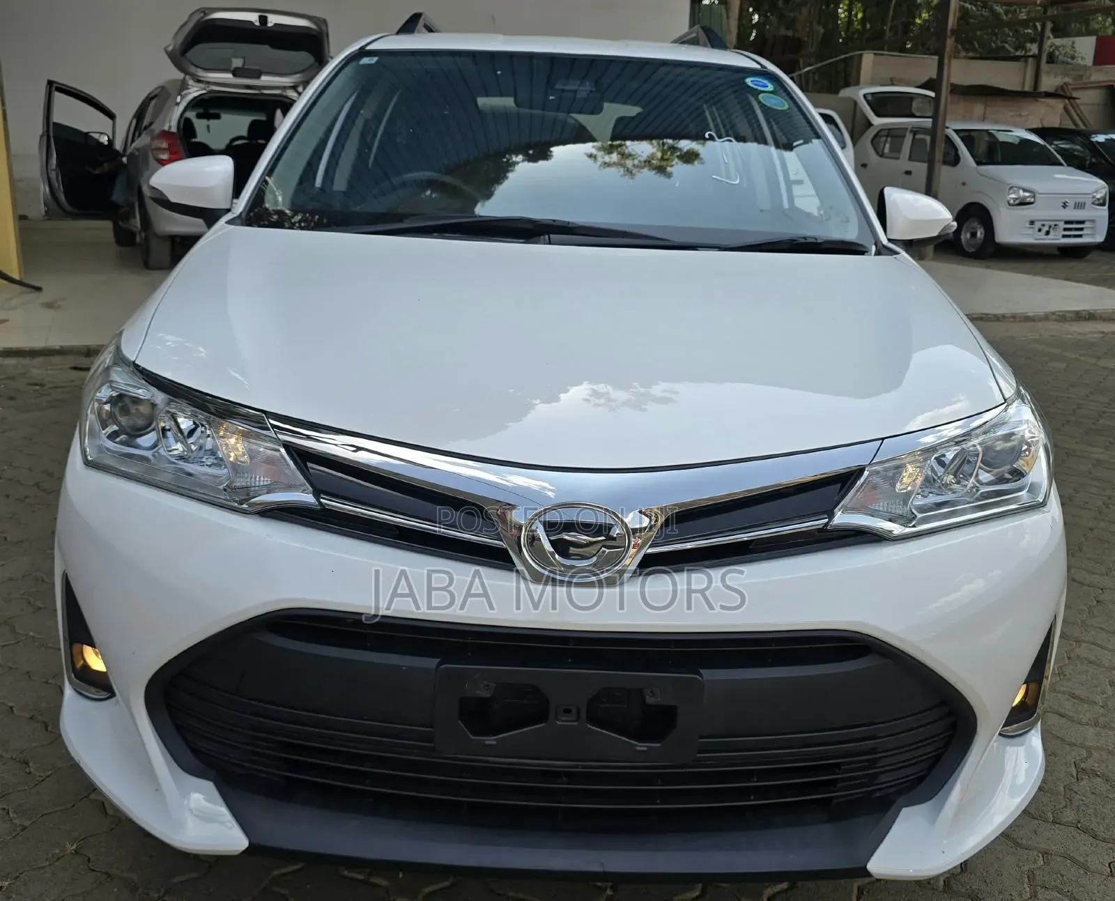 Toyota Corolla Fielder 2019 White