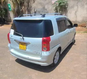 Toyota Raum 1.5 AWD 2005 Gray