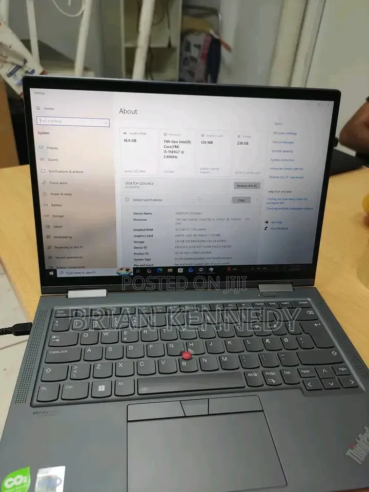 Laptop Lenovo ThinkPad X1 Yoga 256GB Intel Core i5 SSHD+SSD 256GB