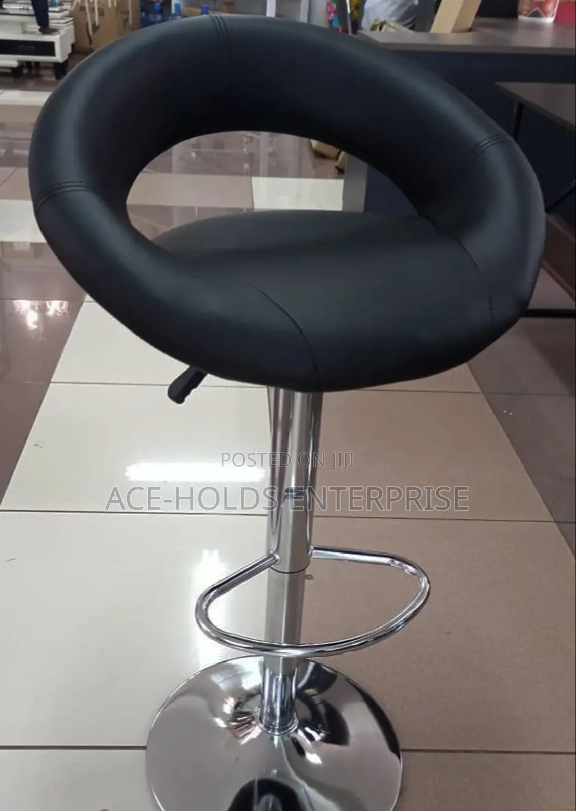 Modern Adjustable Swivel Bar Stool (Black)