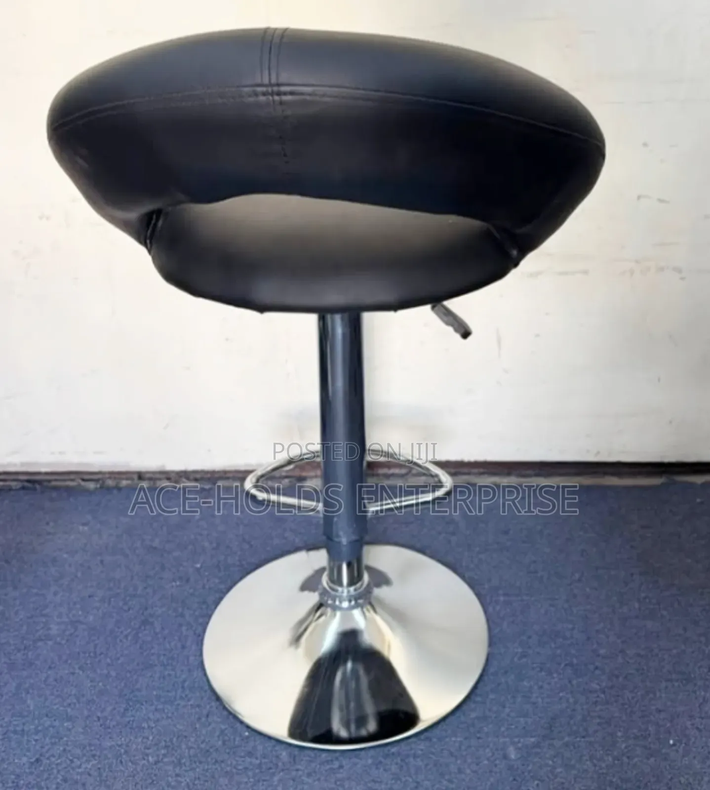 Modern Adjustable Swivel Bar Stool (Black)