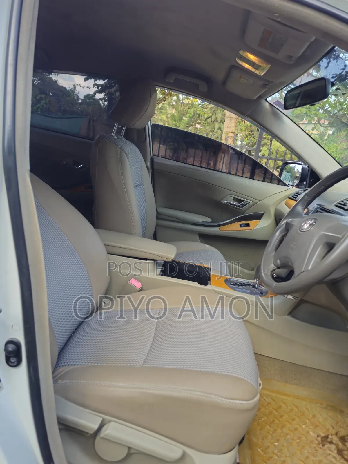 Toyota Premio 2007 White