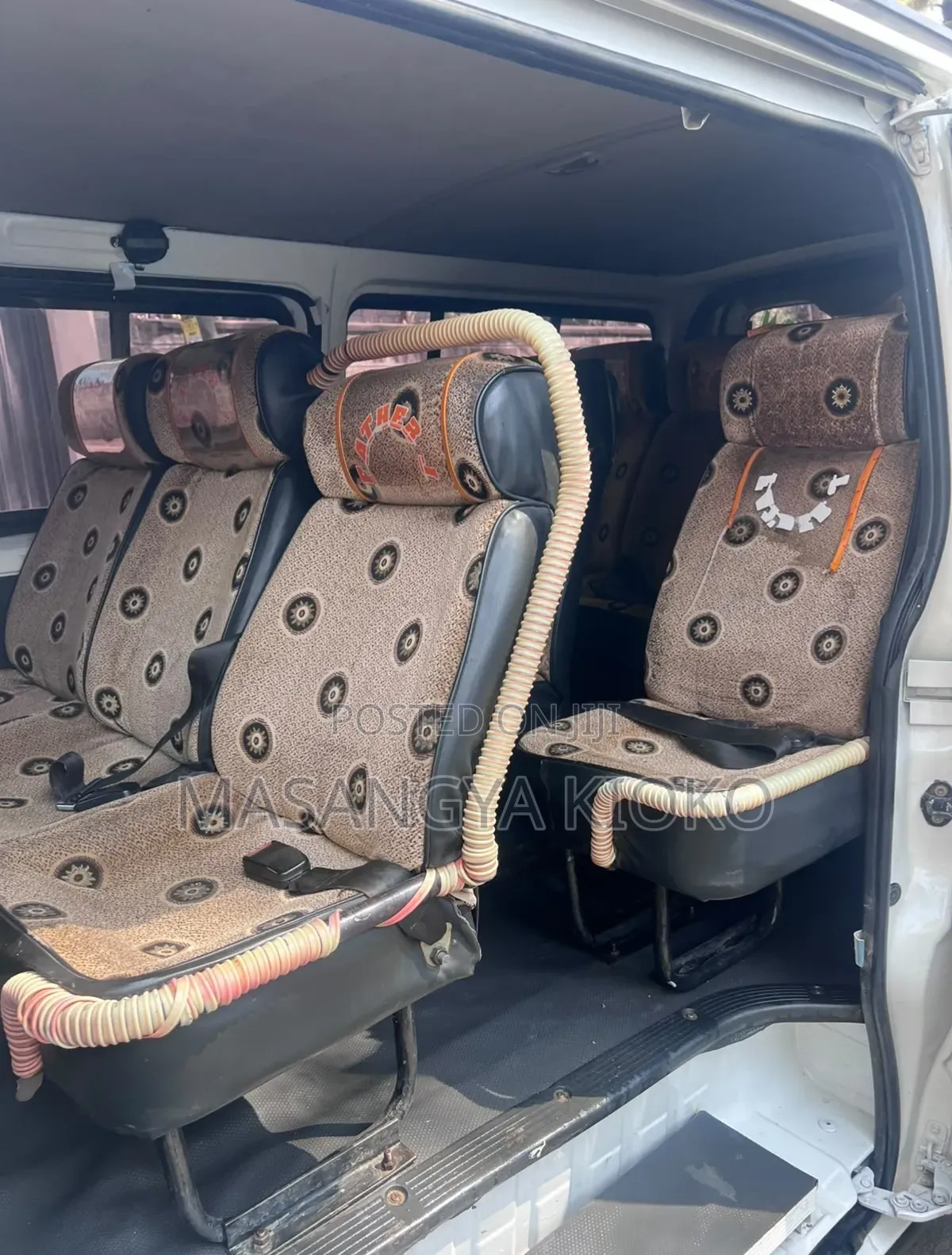 Toyota HiAce 2016 White