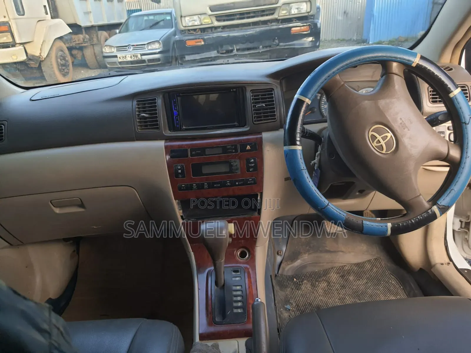 Toyota Corolla 2005 White