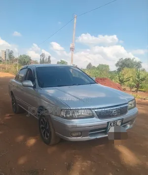Nissan FB15 2004 Silver