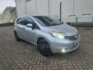 Nissan Note 2013 Silver