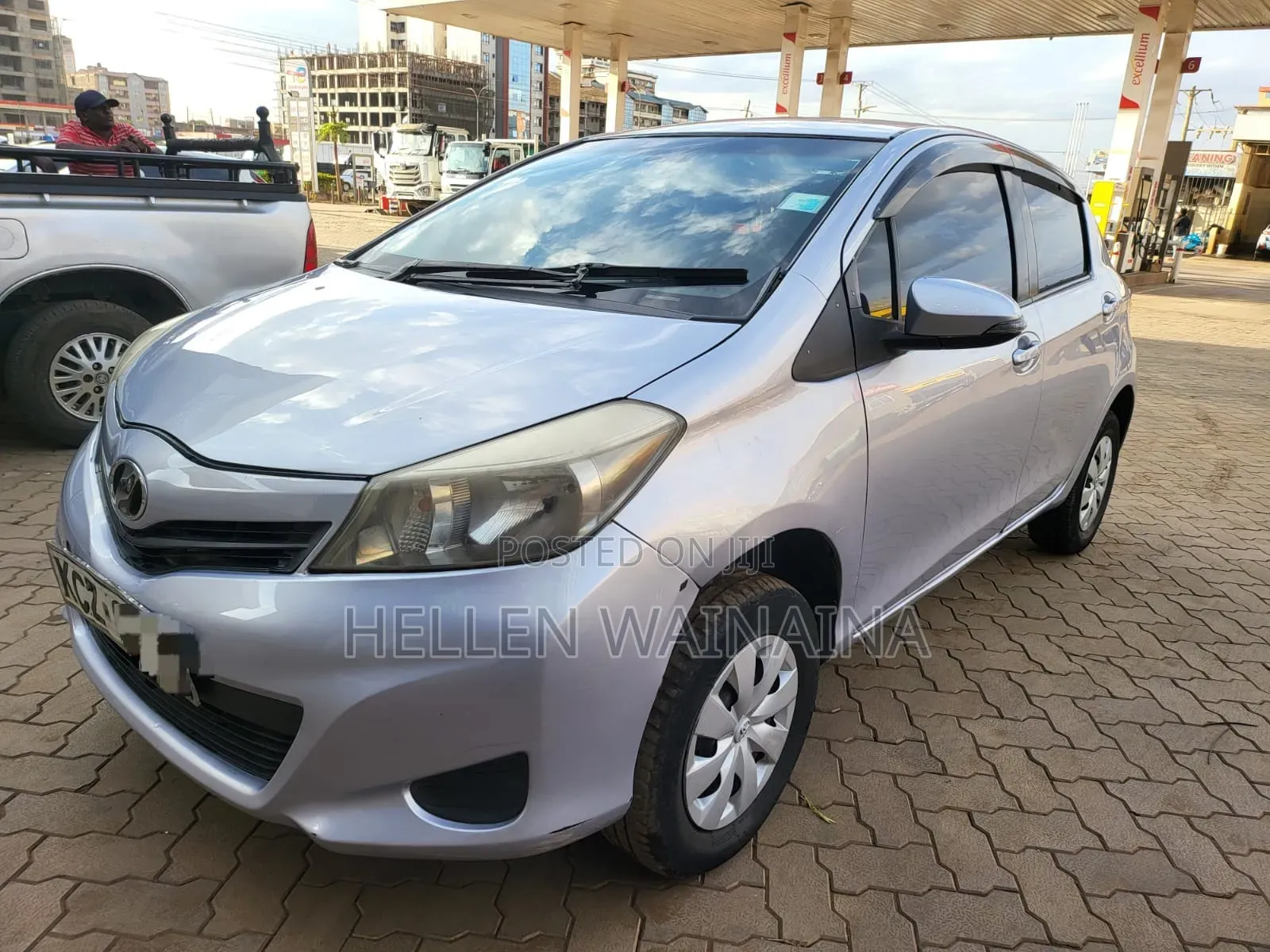 Toyota Vitz 2012 Pink