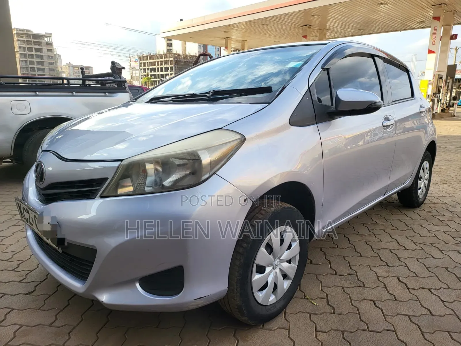 Toyota Vitz 2012 Pink