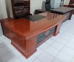 1600mm Curved Mahogany Managerial Computer Office Desk