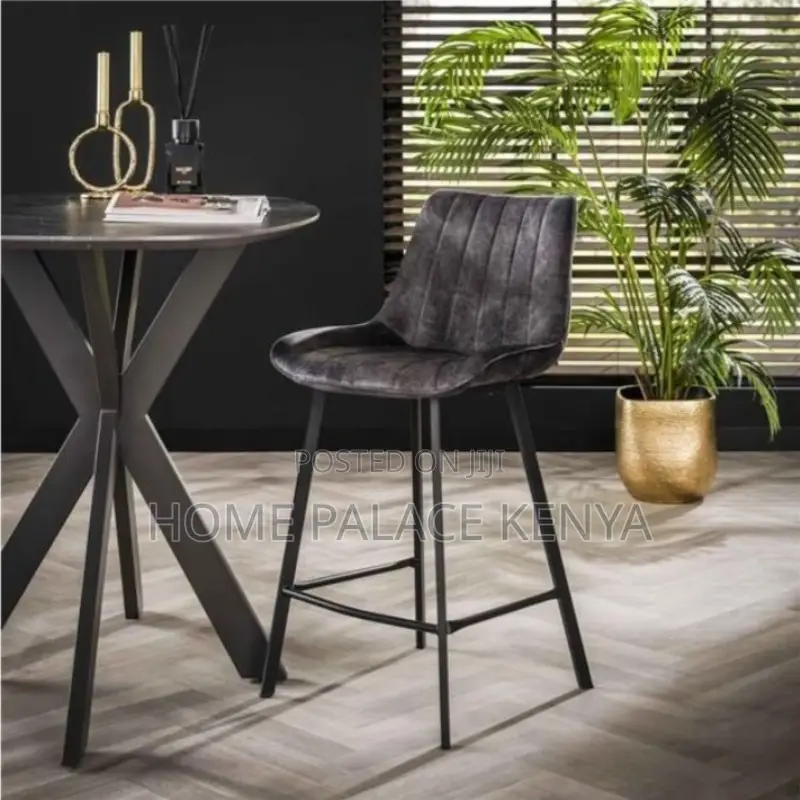 Bar Stool; Comfortable Padded Bar Stool for Kitchen Counters