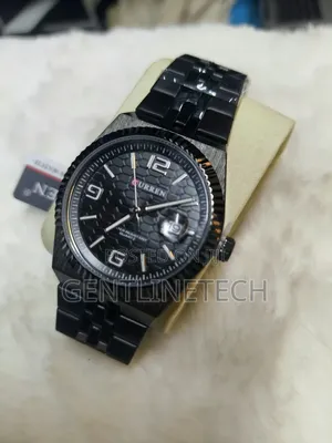 Curren 8498 Smart Men's Wristwatch – KSh 3,000