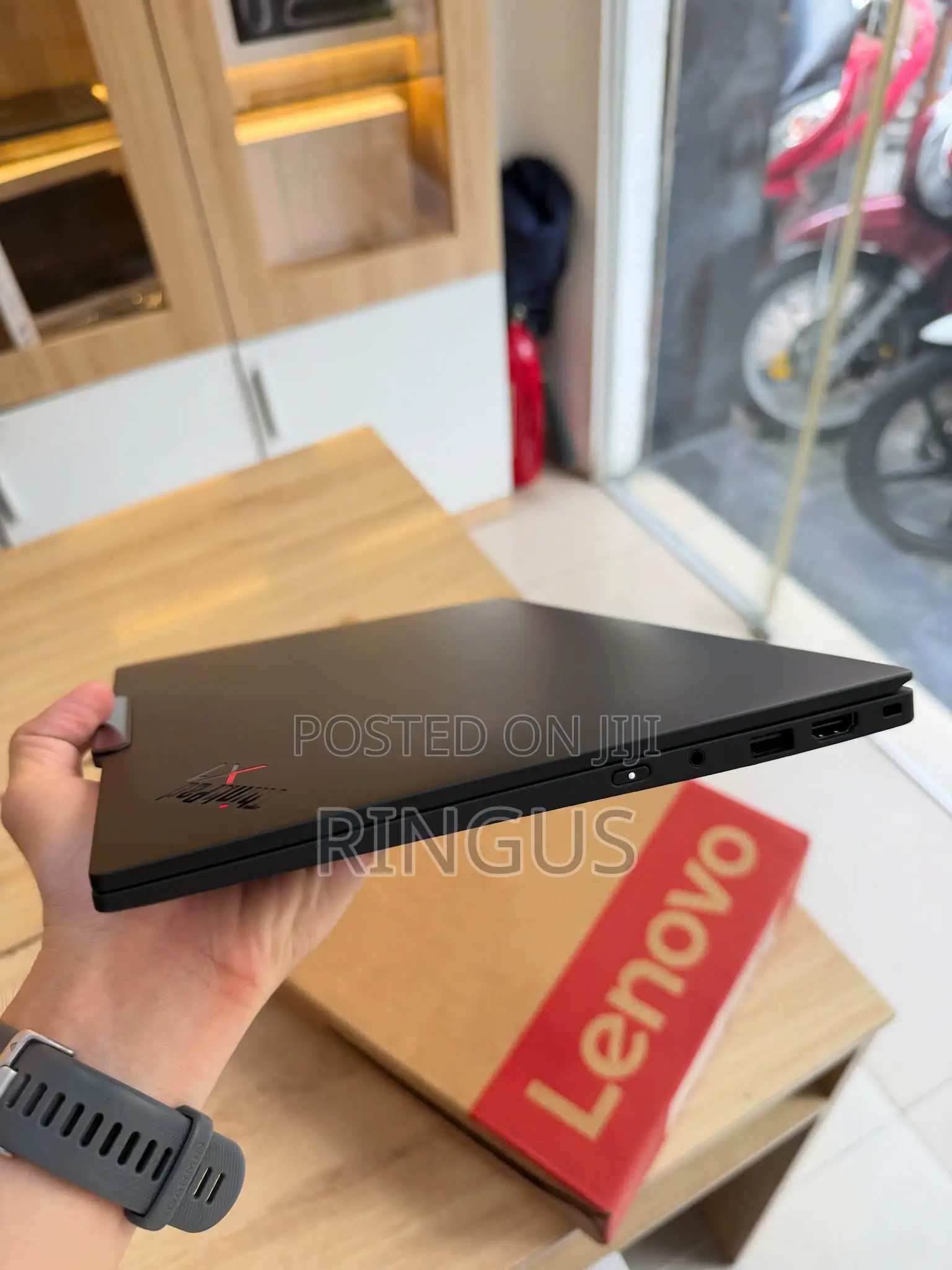 New Laptop Lenovo ThinkPad X1 Carbon 32GB Intel Core Ultra 7 SSD 1T