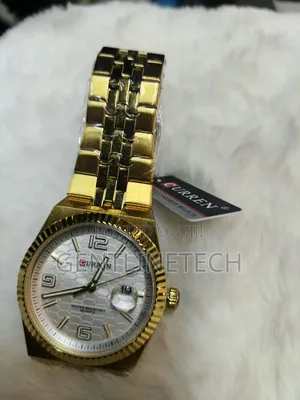 Curren 8498 Gold Men's Watch – KSh 3,000