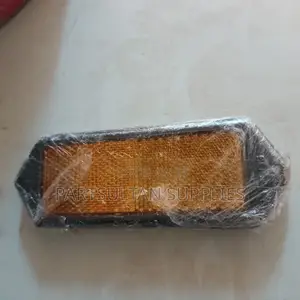 Amber Reflector