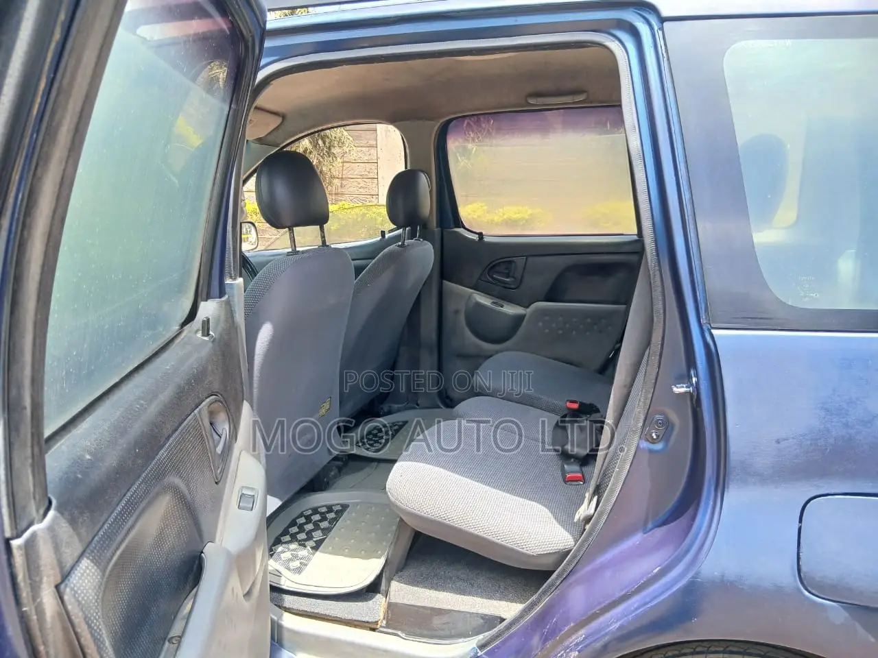 Toyota Fun Cargo 2002 Blue