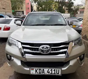 Toyota Fortuner 2.7 AWD 2013 Silver