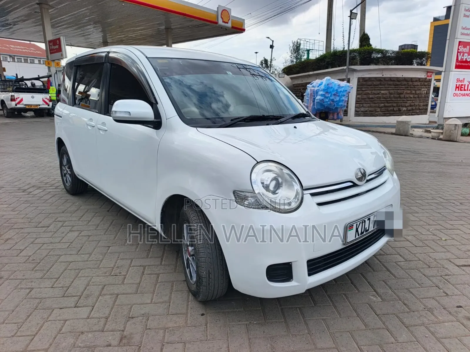 Toyota Sienta 2015 White