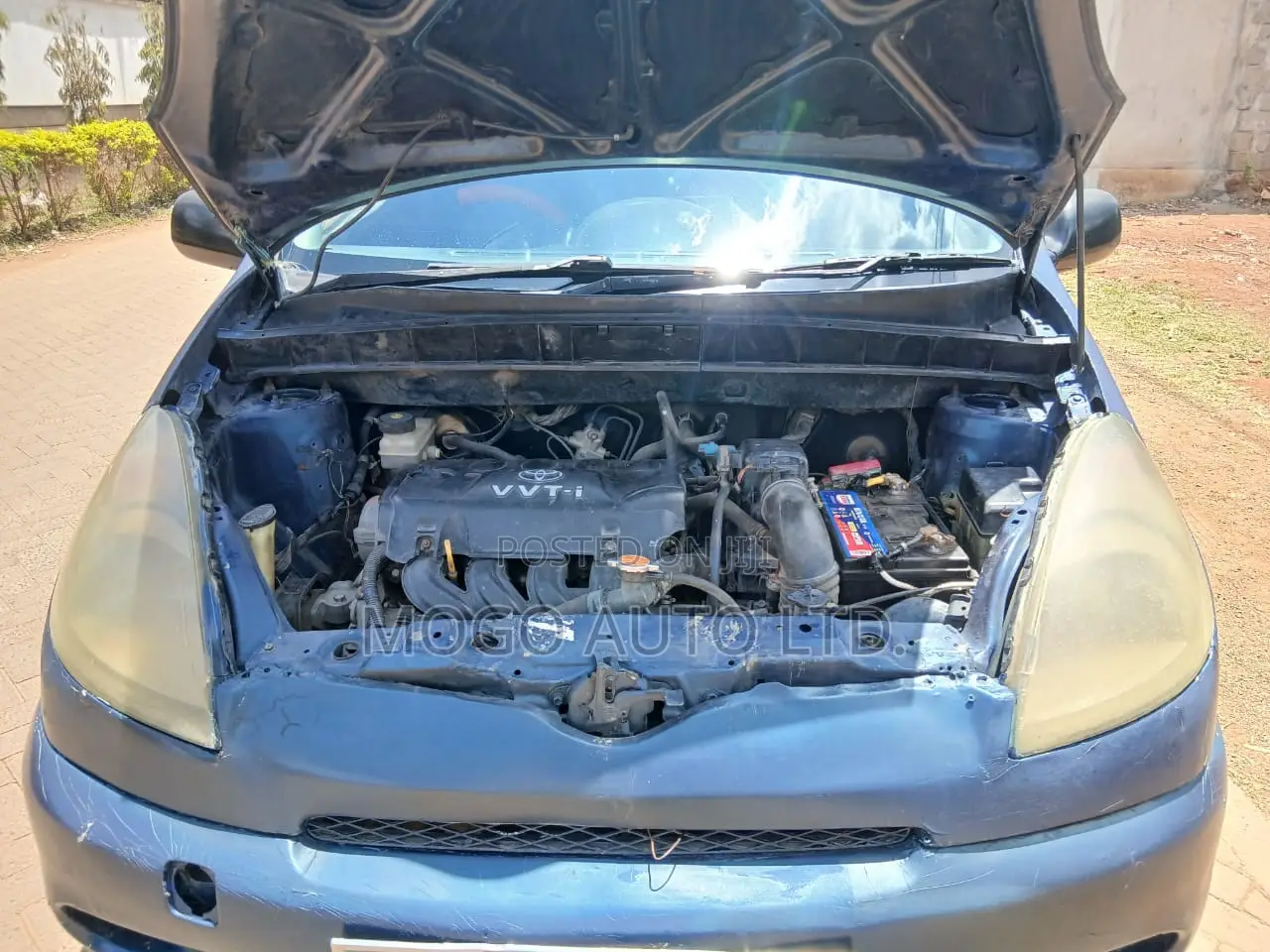 Toyota Fun Cargo 2002 Blue