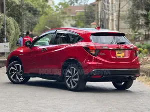 Honda Vezel 2018 Red