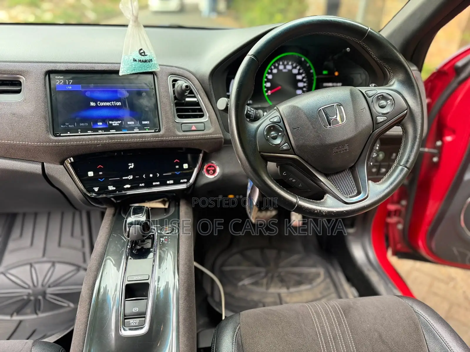 Honda Vezel 2018 Red