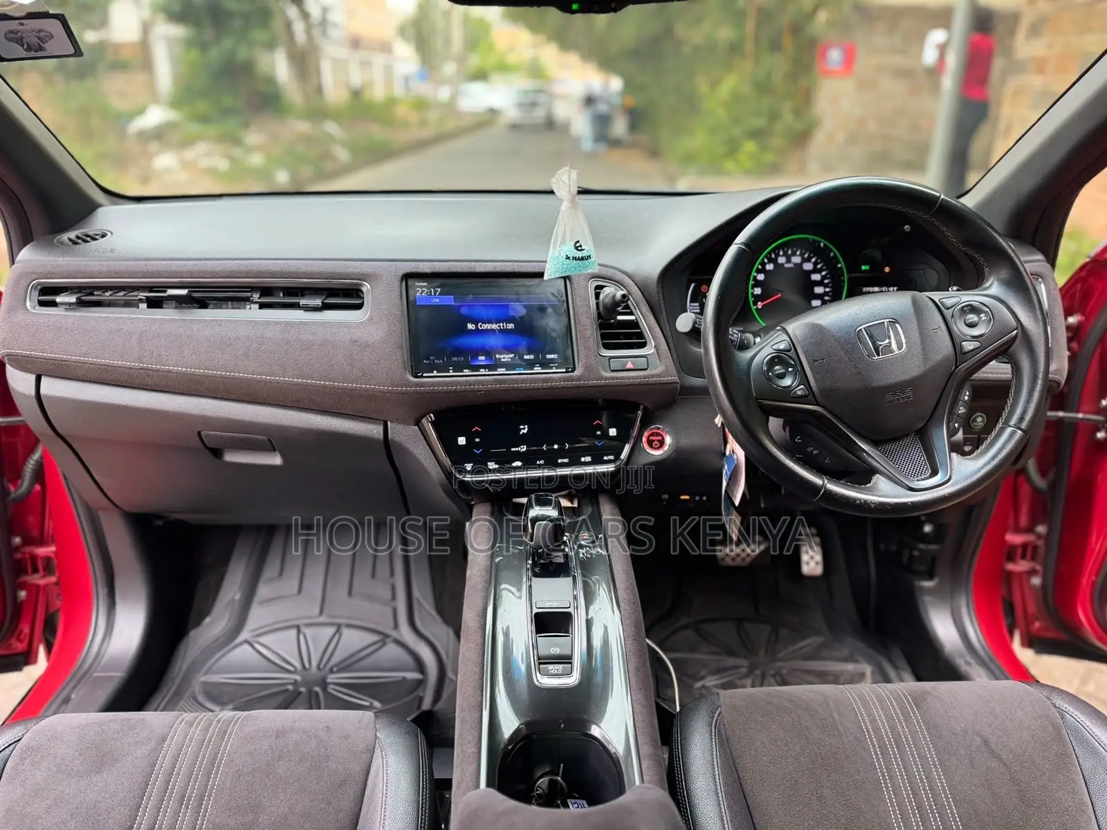 Honda Vezel 2018 Red