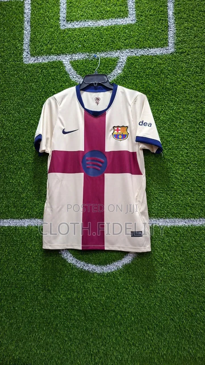 Barcelona 4th Kit 26/26.