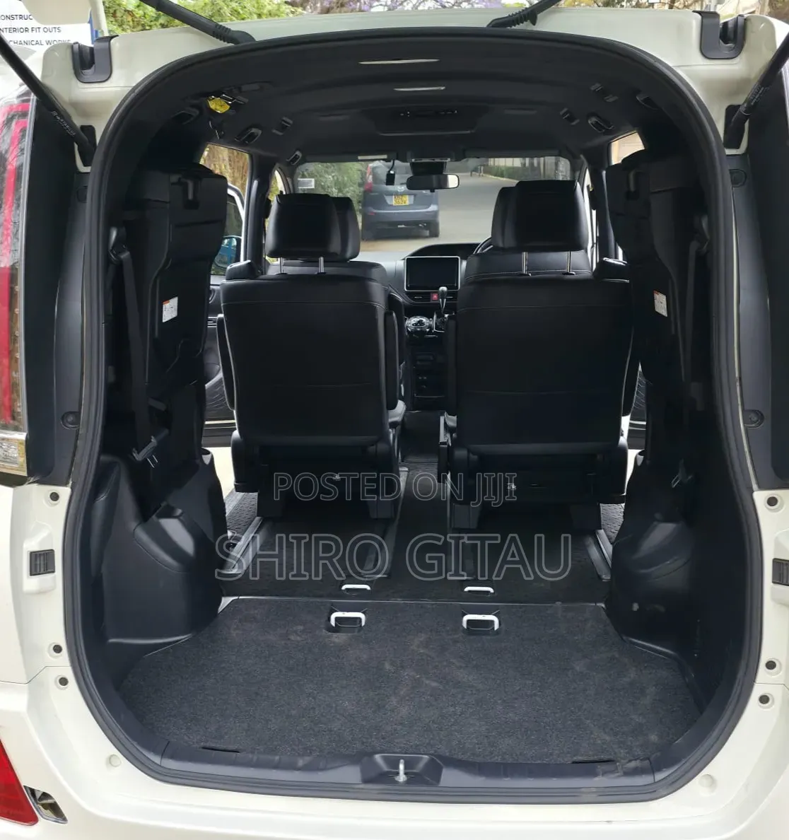 Toyota Noah 2019 White