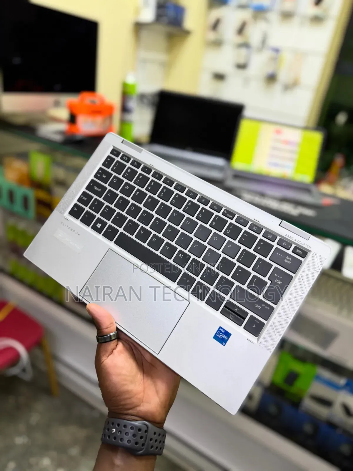Laptop HP EliteBook 1040 G8 16GB Intel SSD 512GB