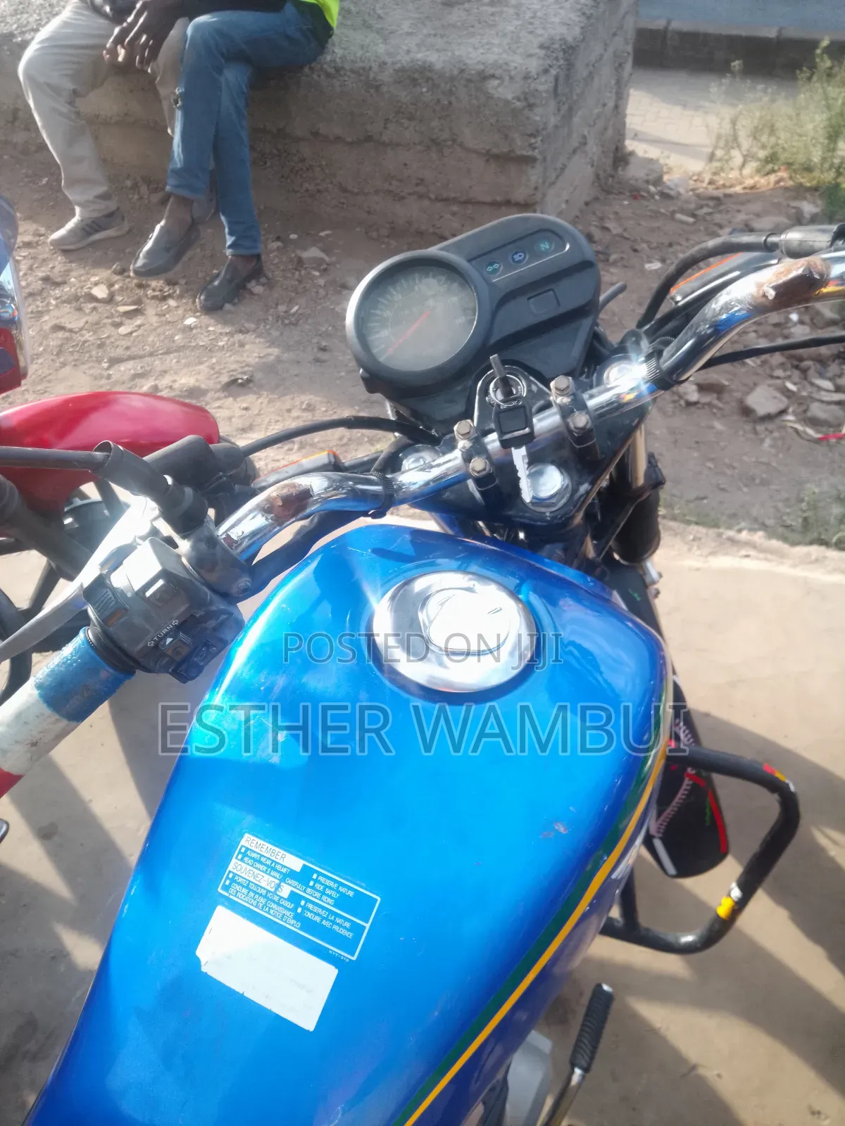 Honda CB 2024 Blue